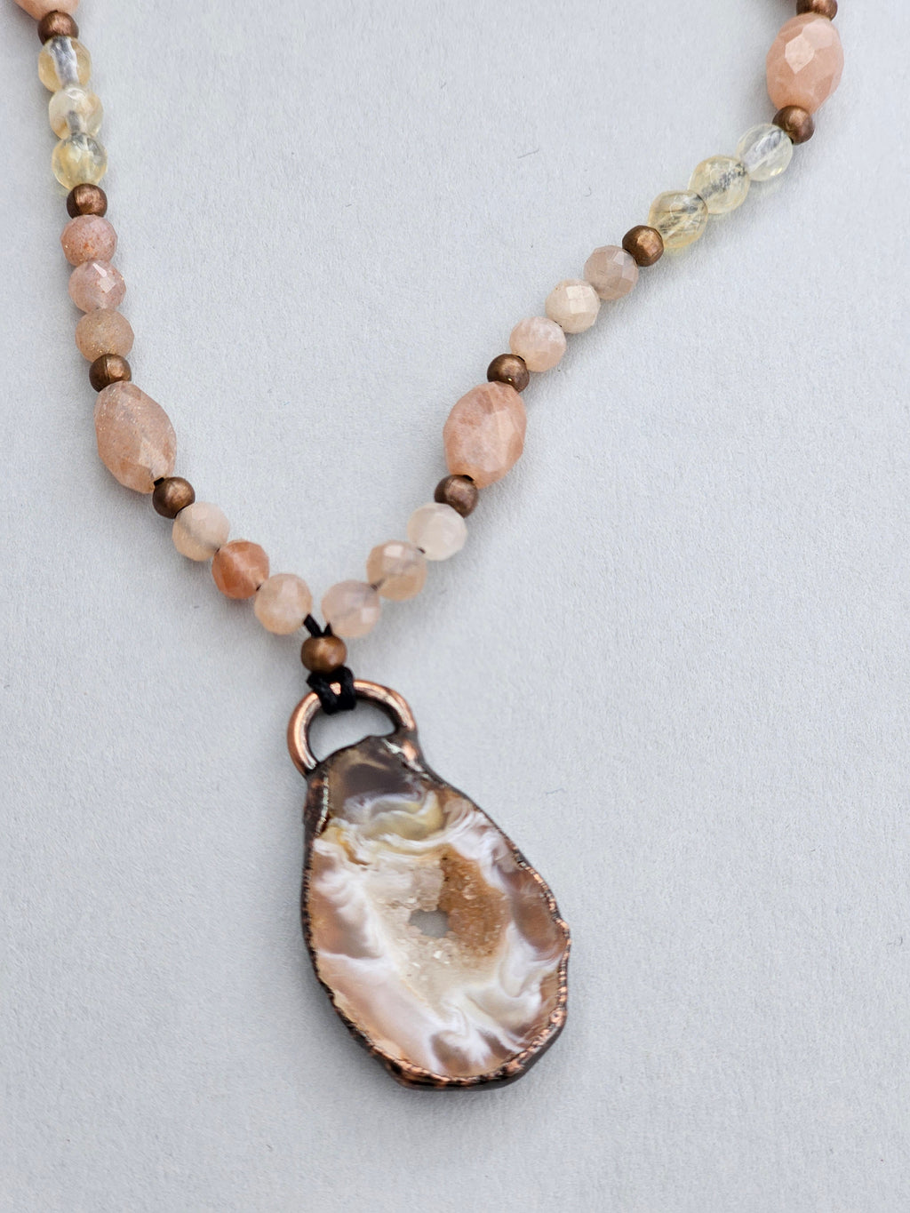 Radiant Agate Sunlight Within – Agate, Sunstone and Citrine Necklace
