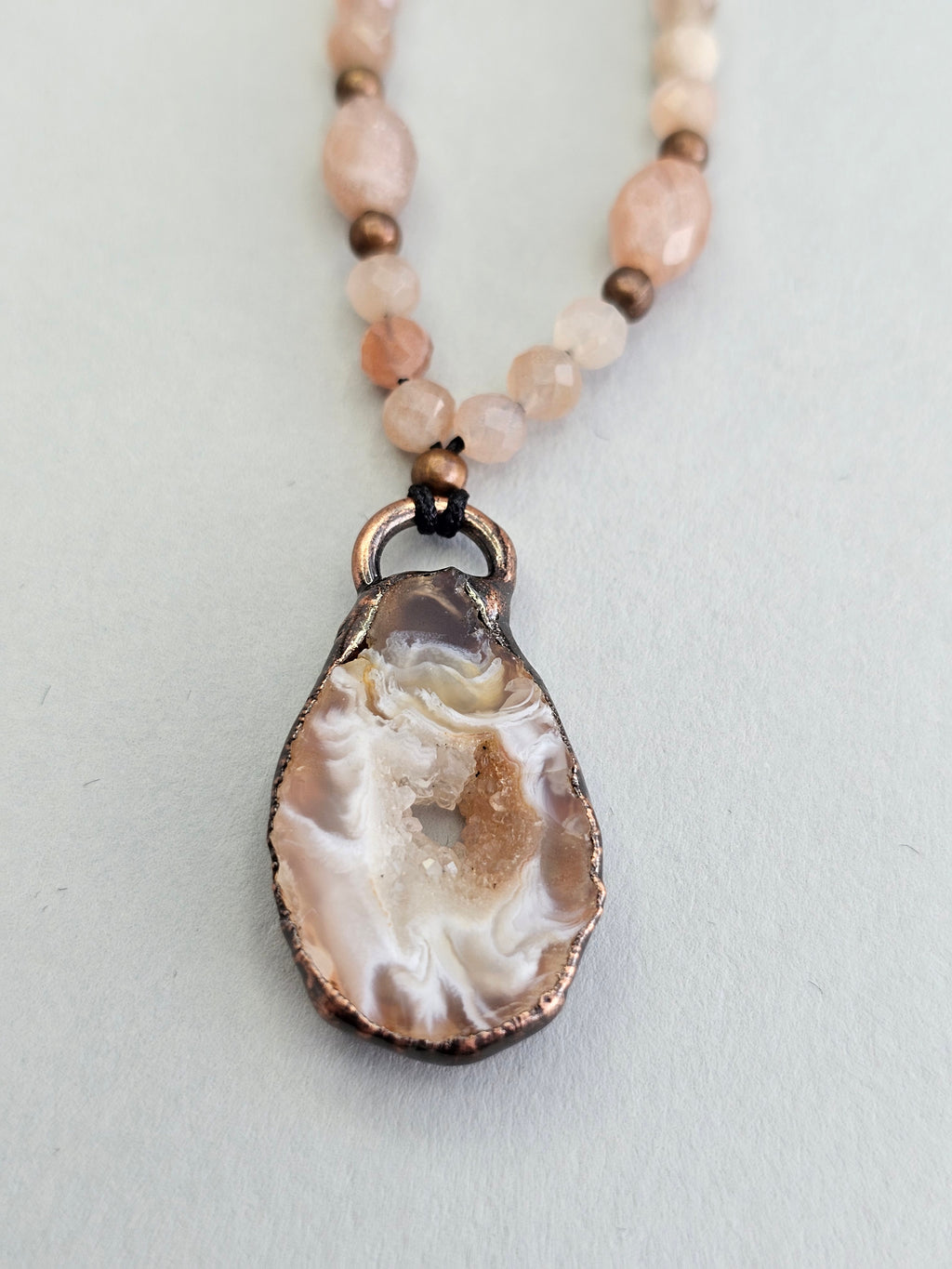 Radiant Agate Sunlight Within – Agate, Sunstone and Citrine Necklace