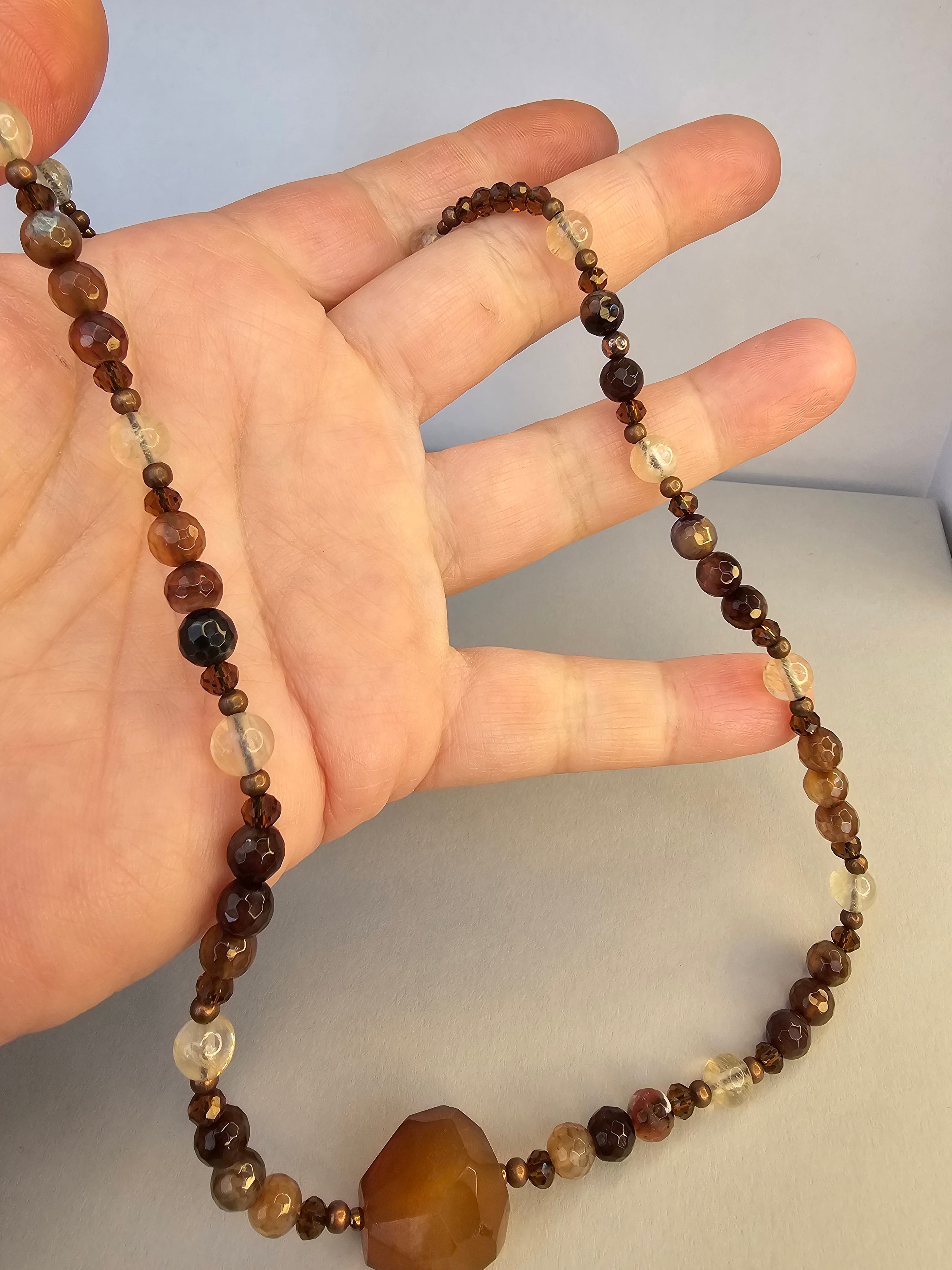 Golden Earth Necklace – Agate, Gold Quartz and Copper